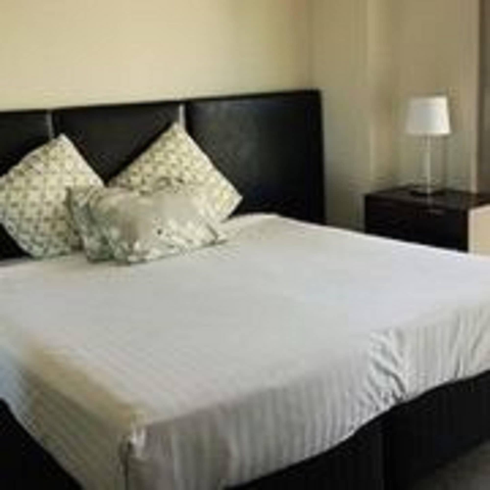 Baileys Serviced Apartments Perth Exterior photo