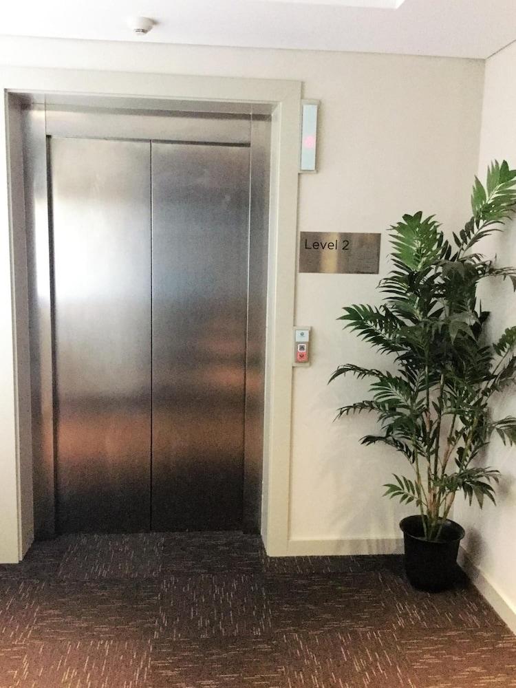 Baileys Serviced Apartments Perth Exterior photo