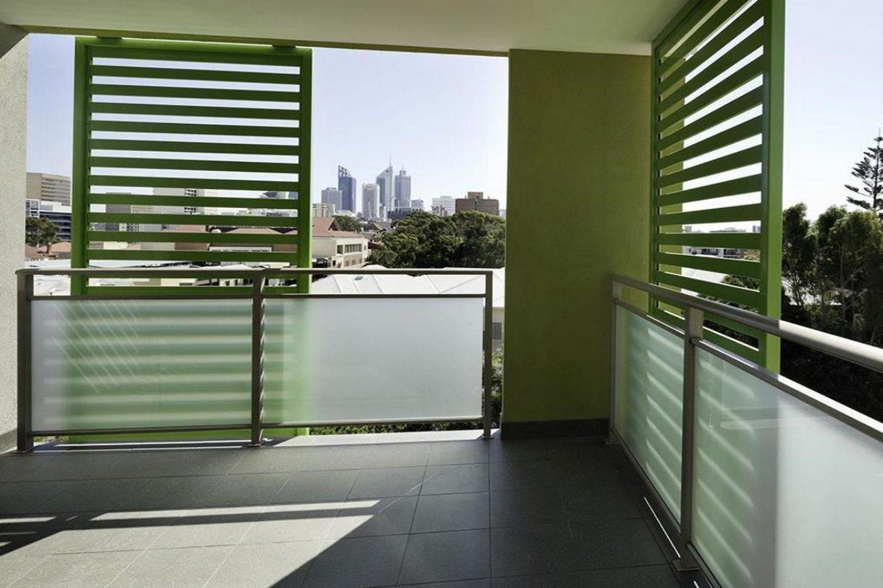 Baileys Serviced Apartments Perth Exterior photo